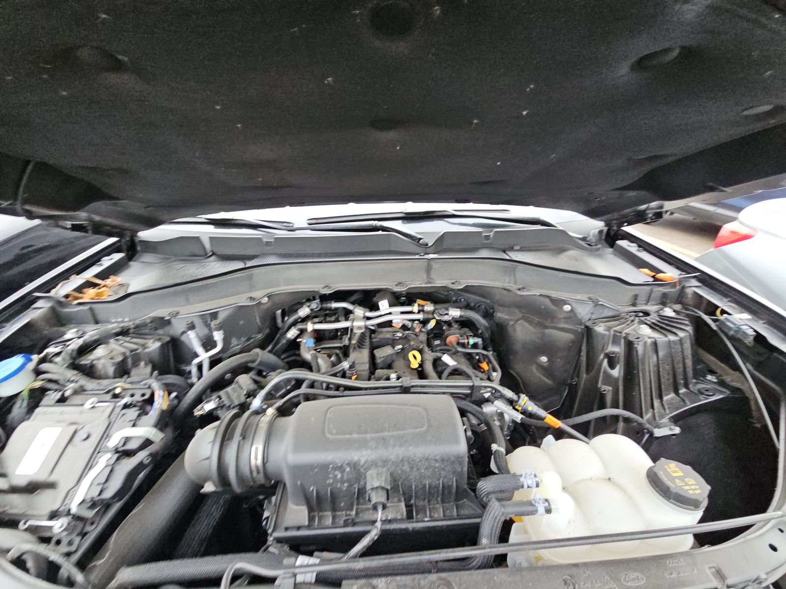 2023 Ford Explorer XLT AWD