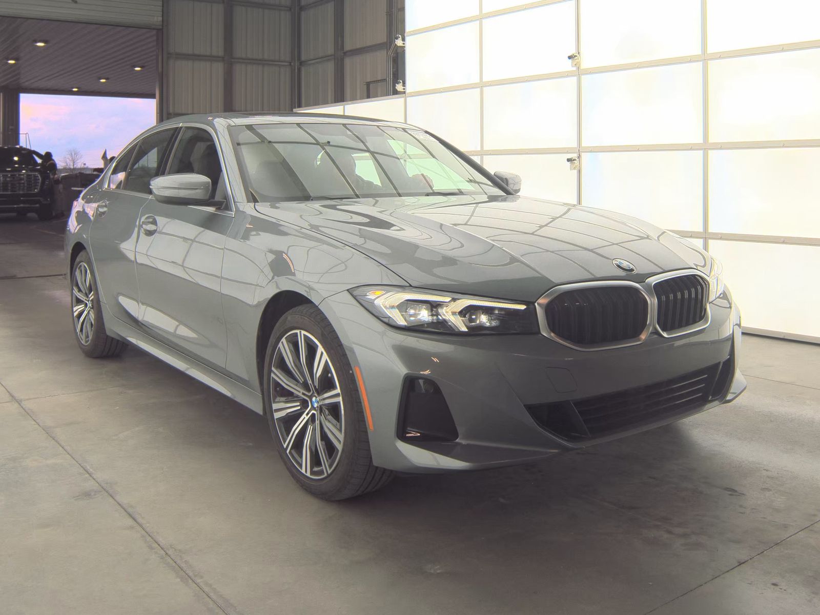 2025 BMW 3 Series 330i xDrive AWD