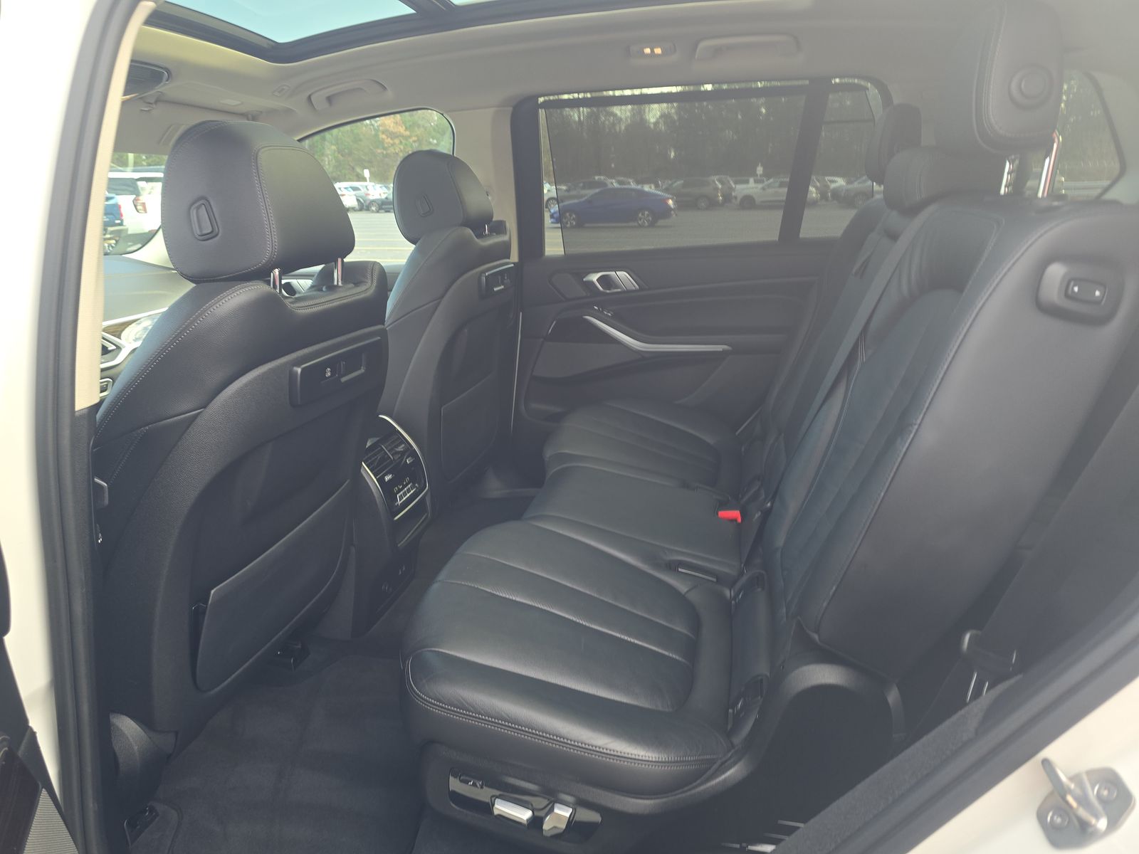 2020 BMW X7 xDrive40i AWD