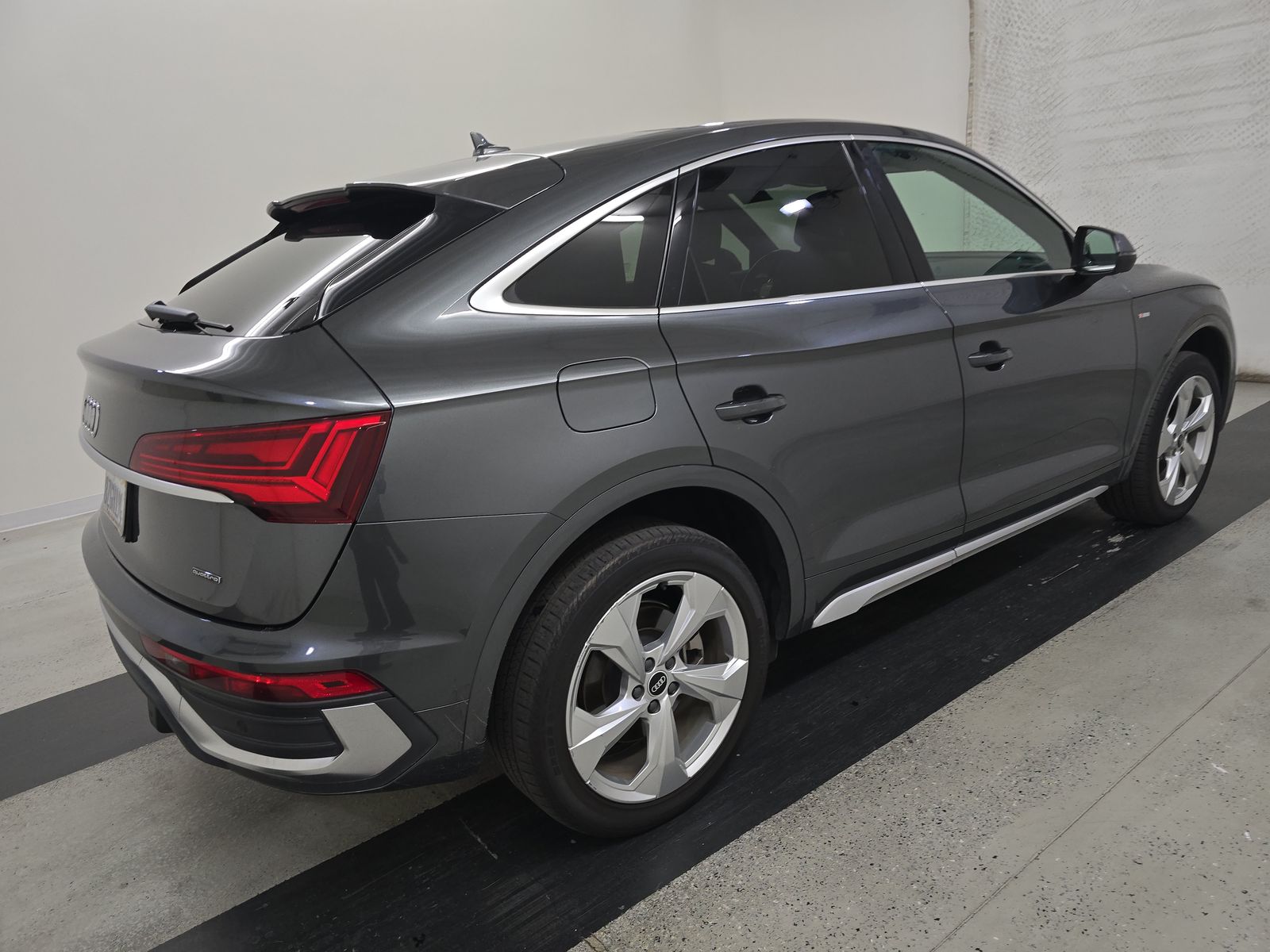 2022 Audi Q5 S line Premium Plus AWD