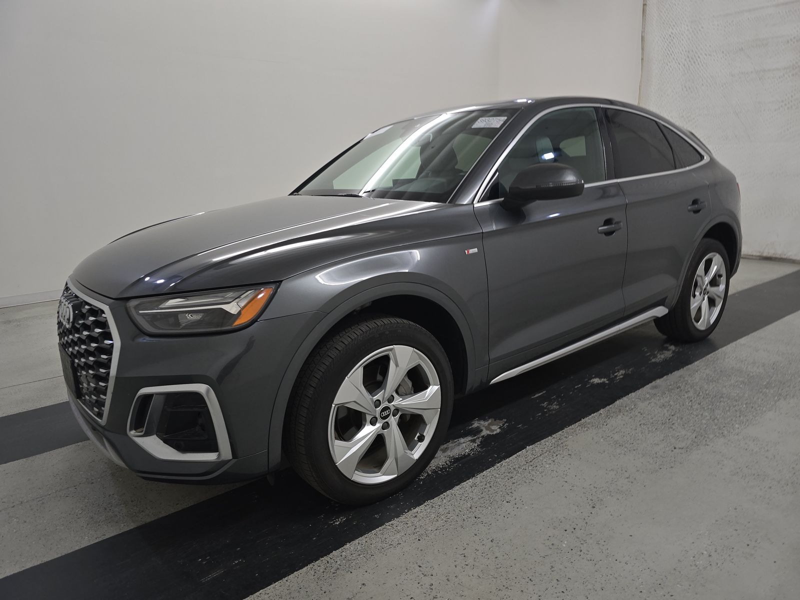 2022 Audi Q5 S line Premium Plus AWD