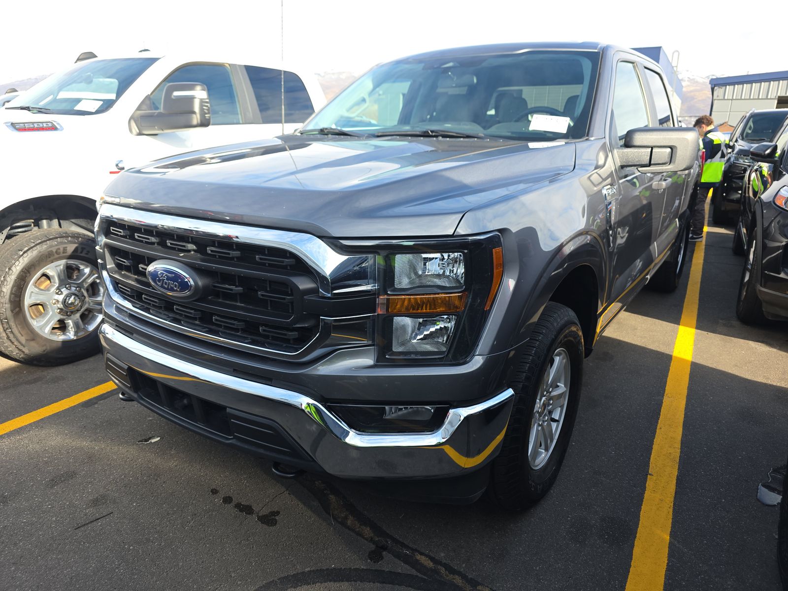 2023 Ford F-150 XLT AWD