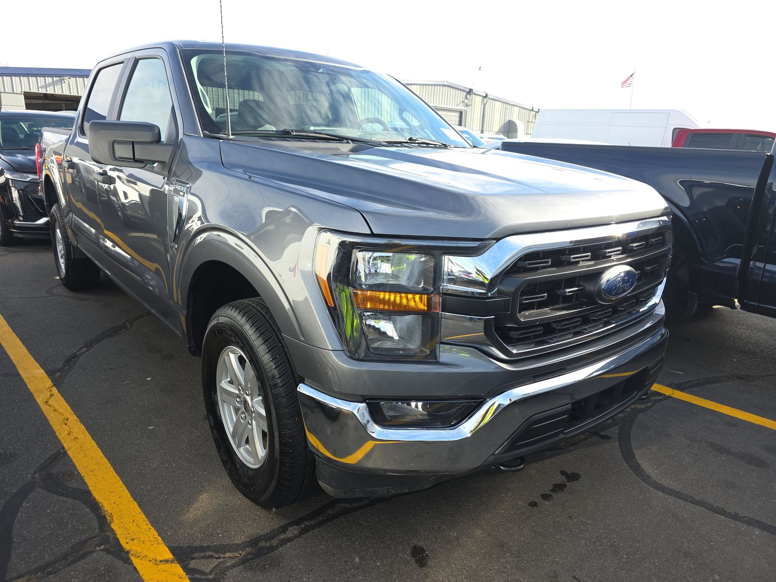 2023 Ford F-150 XLT AWD