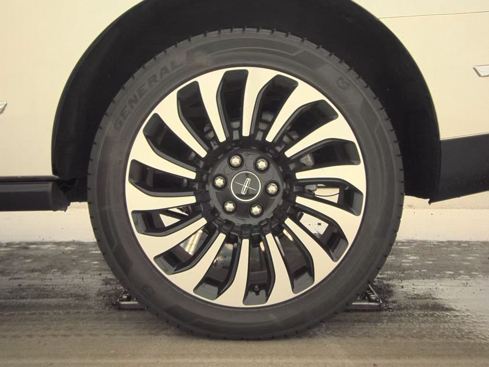 2022 Lincoln Navigator Black Label AWD