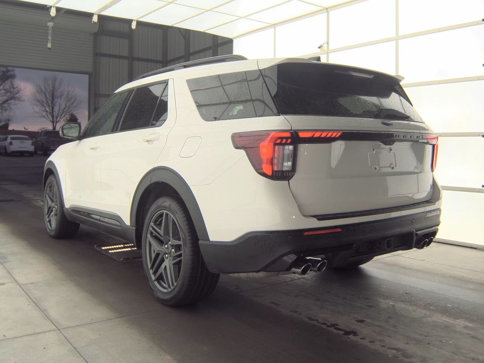 2025 Ford Explorer ST AWD