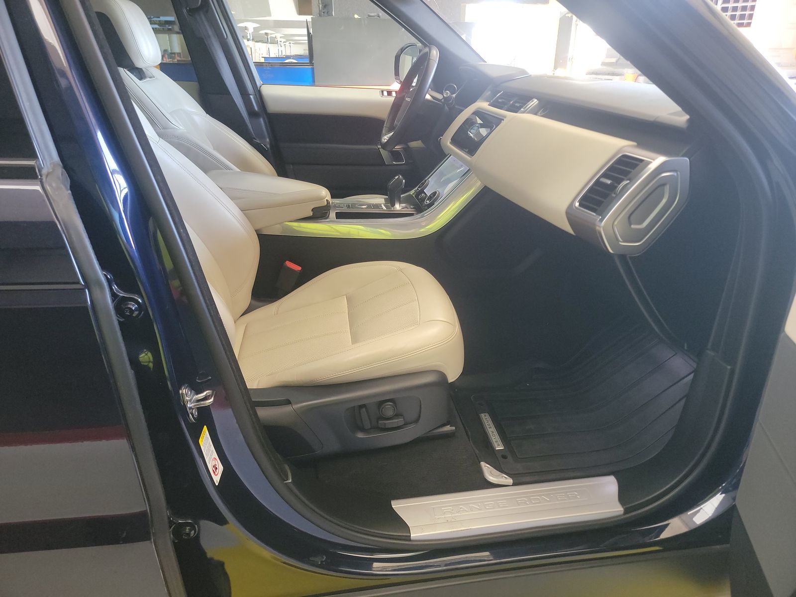 2020 Land Rover Range Rover Sport HSE AWD