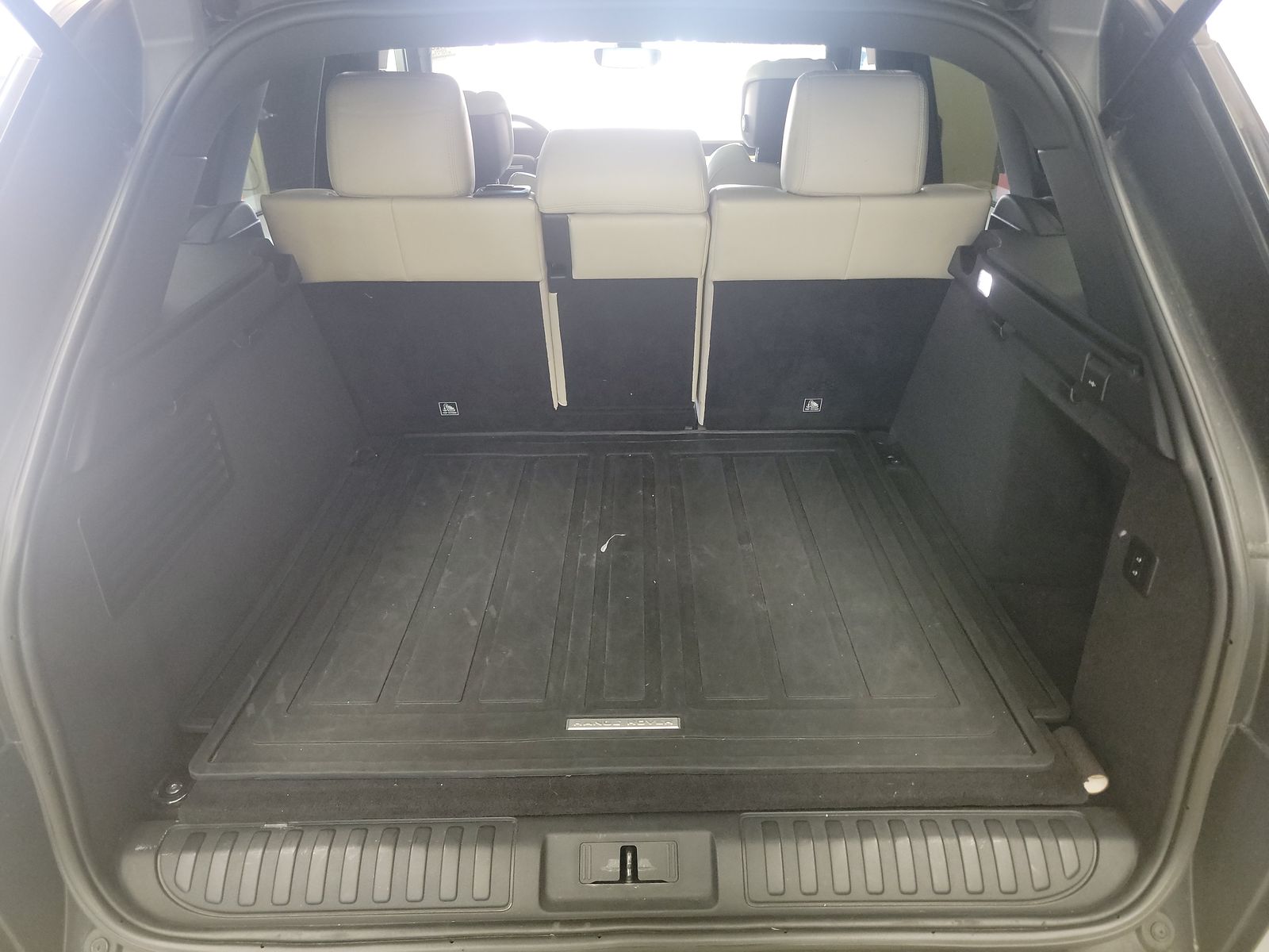 2020 Land Rover Range Rover Sport HSE AWD