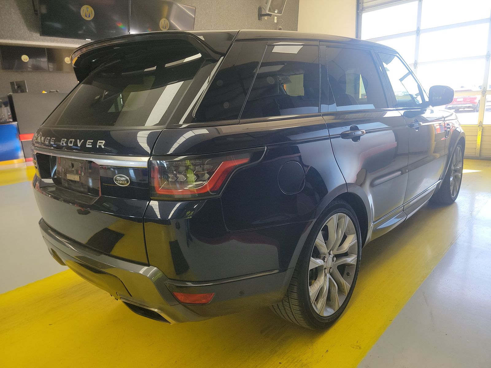 2020 Land Rover Range Rover Sport HSE AWD