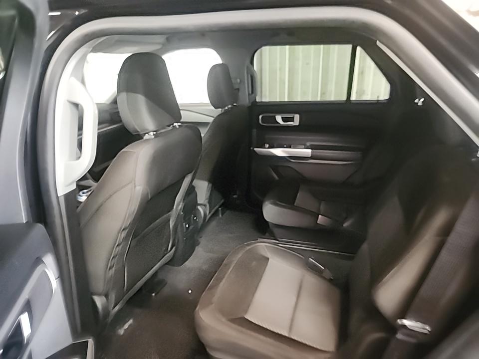 2023 Ford Explorer XLT RWD