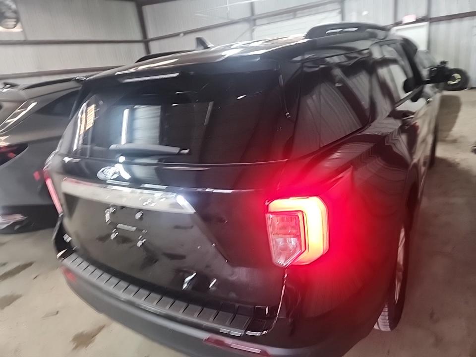 2023 Ford Explorer XLT RWD