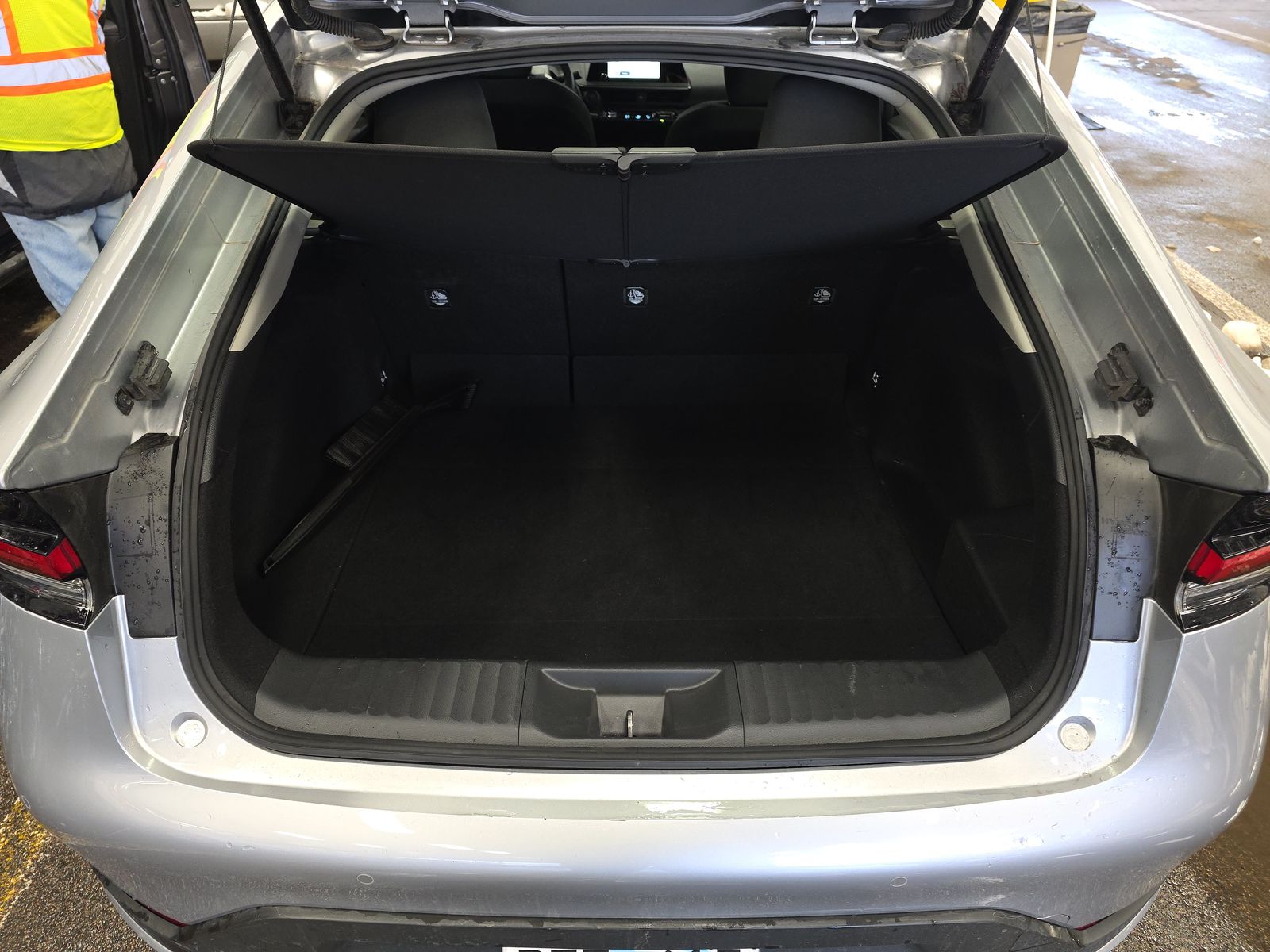 2025 Toyota Prius LE FWD