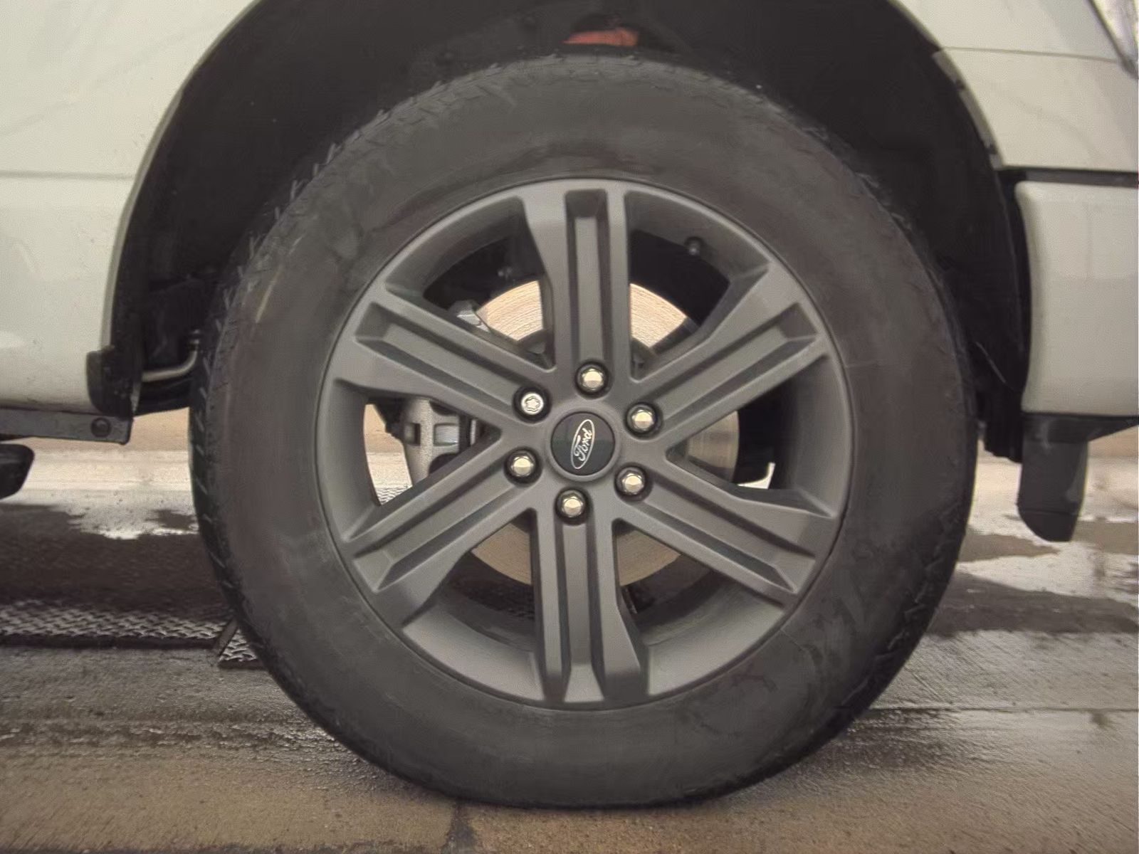 2023 Ford F-150 Hybrid XLT AWD