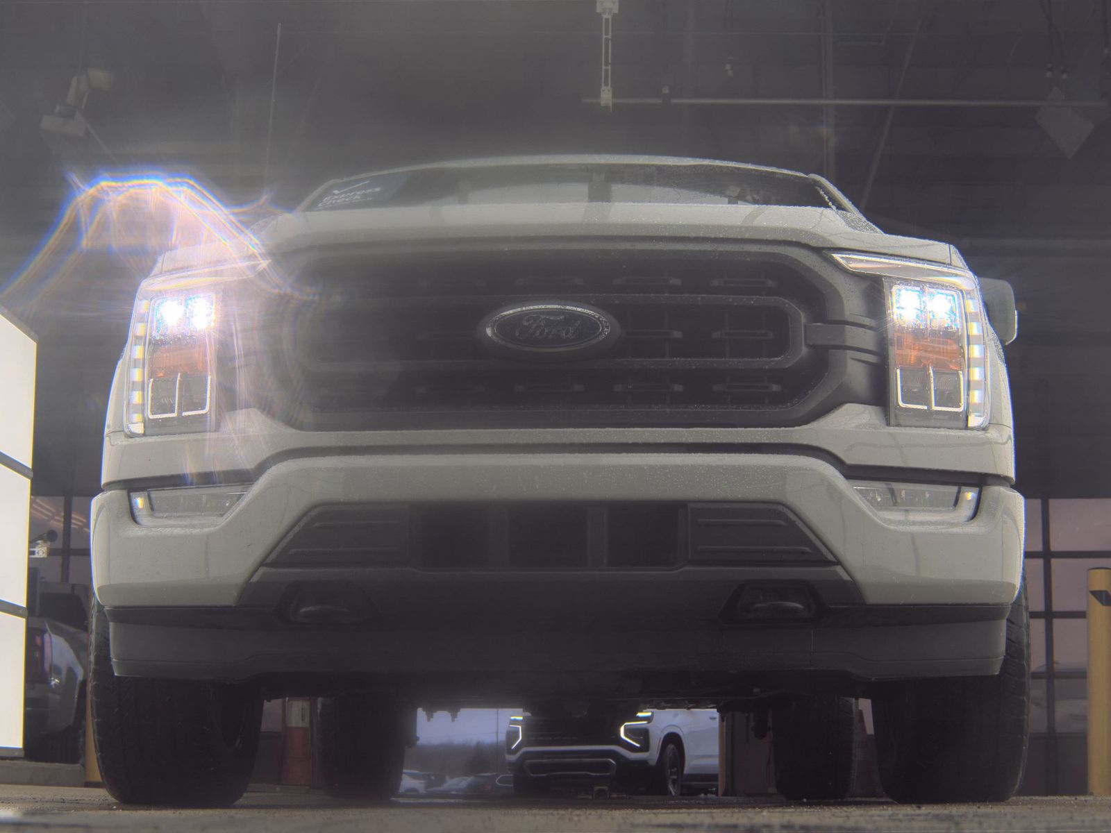 2023 Ford F-150 Hybrid XLT AWD