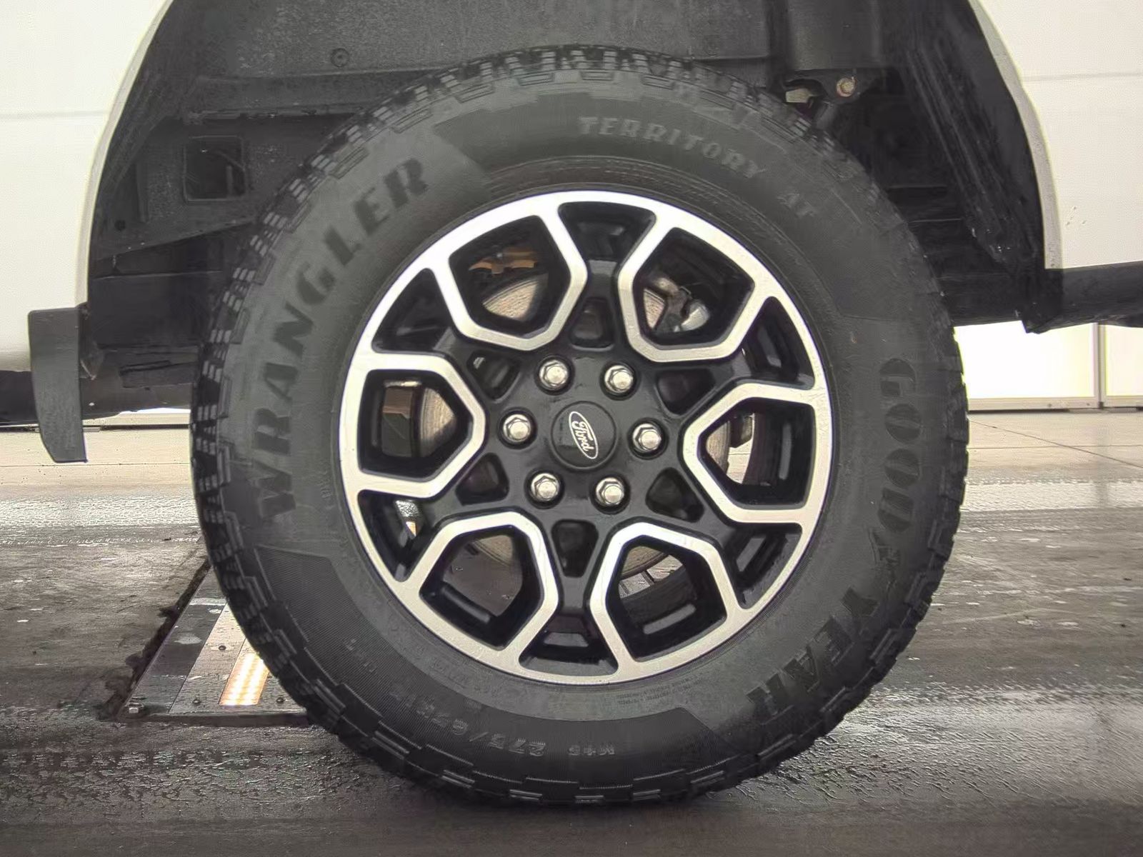 2022 Ford F-150 XLT AWD