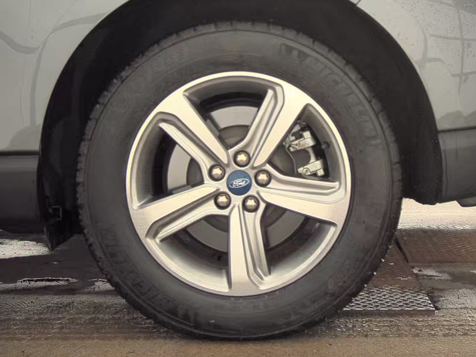 2022 Ford Edge SEL AWD