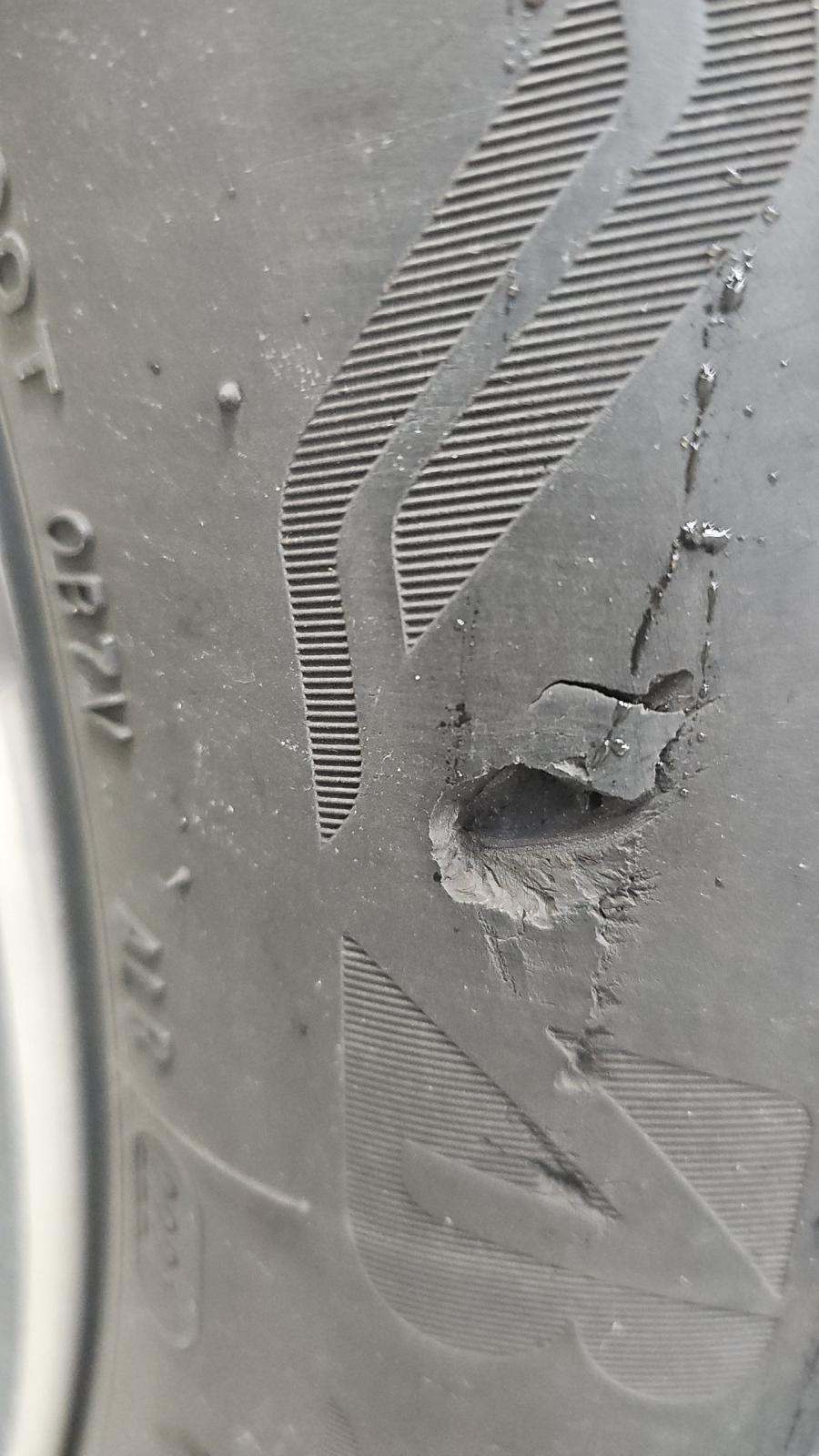 2020 BMW X6 M50i AWD