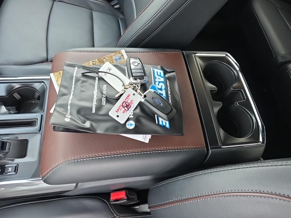 2023 Ford F-150 Lariat AWD