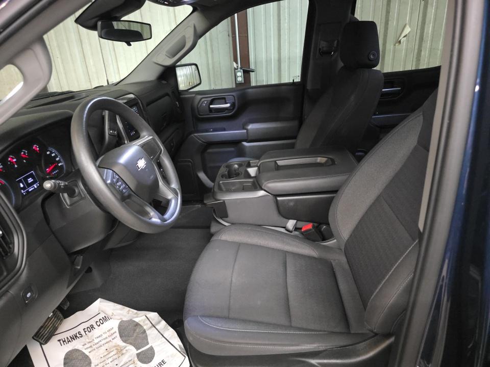 2022 Chevrolet Silverado 1500 Custom RWD