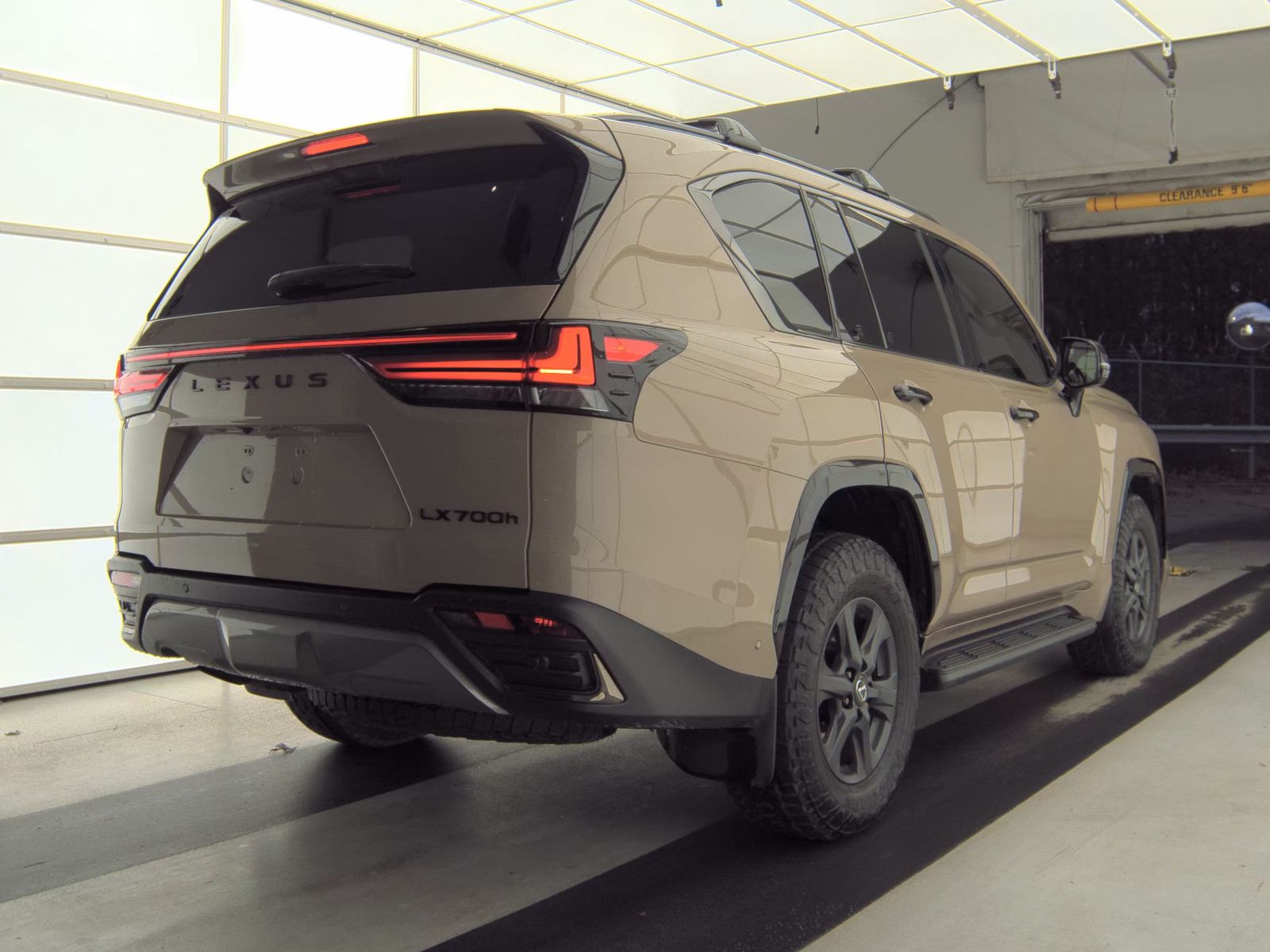 2025 Lexus LX LX 700h Overtrail AWD