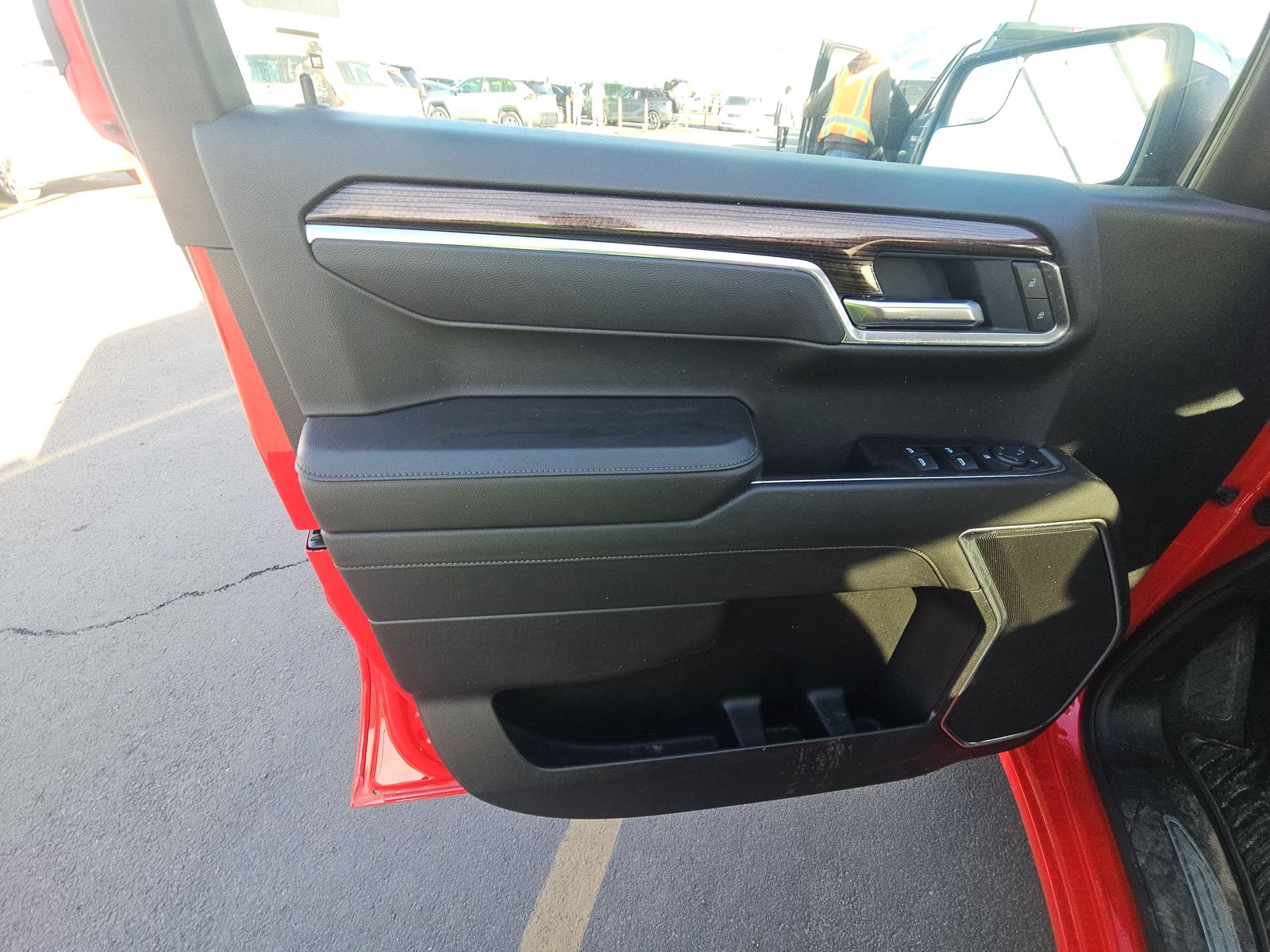 2025 Chevrolet Silverado 1500 LT AWD