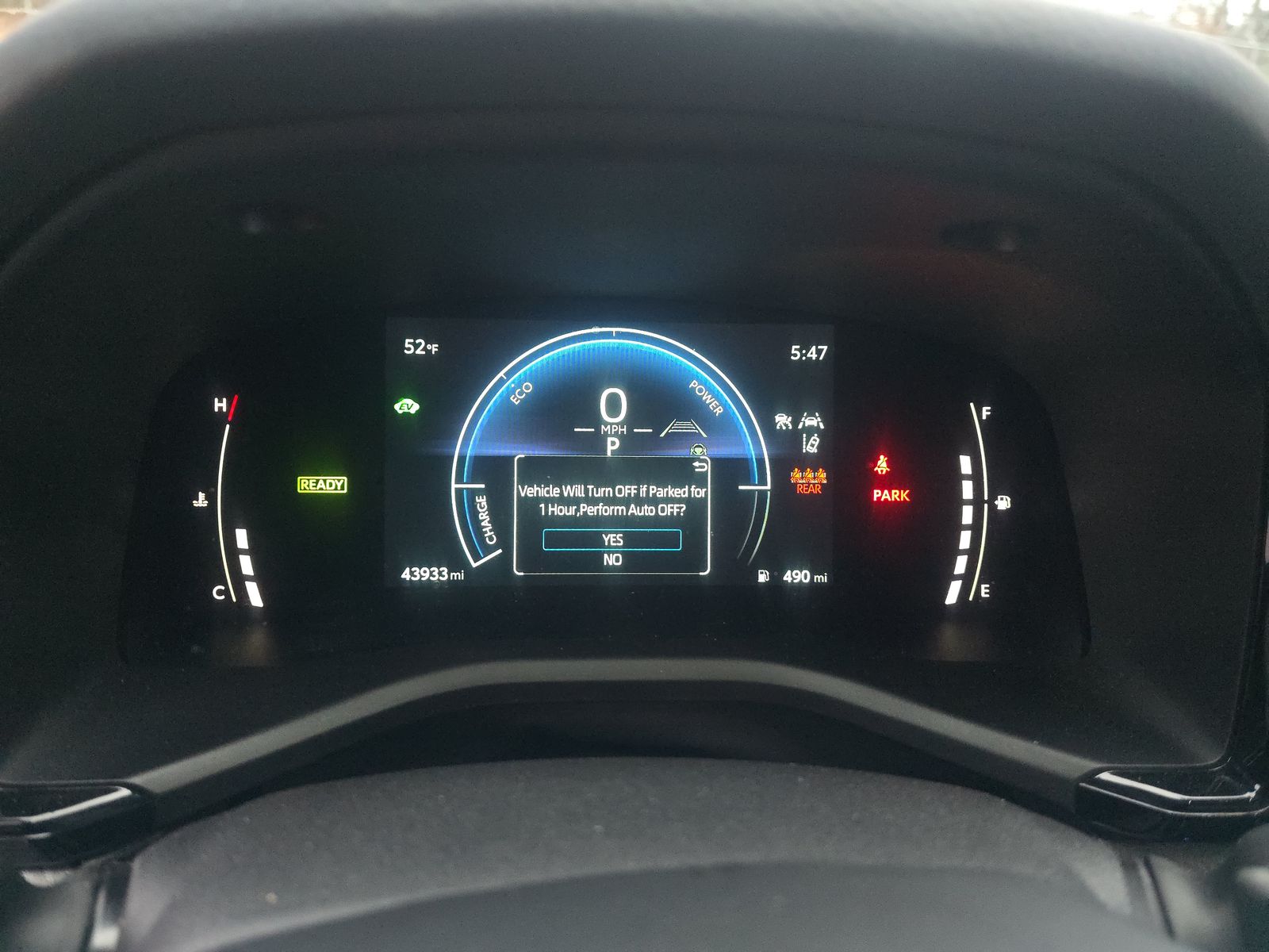 2025 Toyota Camry SE FWD