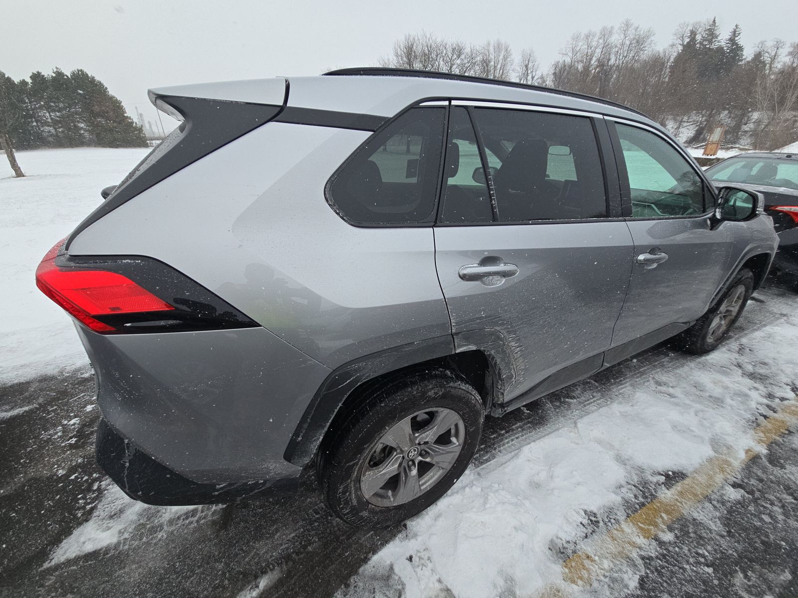 2024 Toyota RAV4 XLE AWD