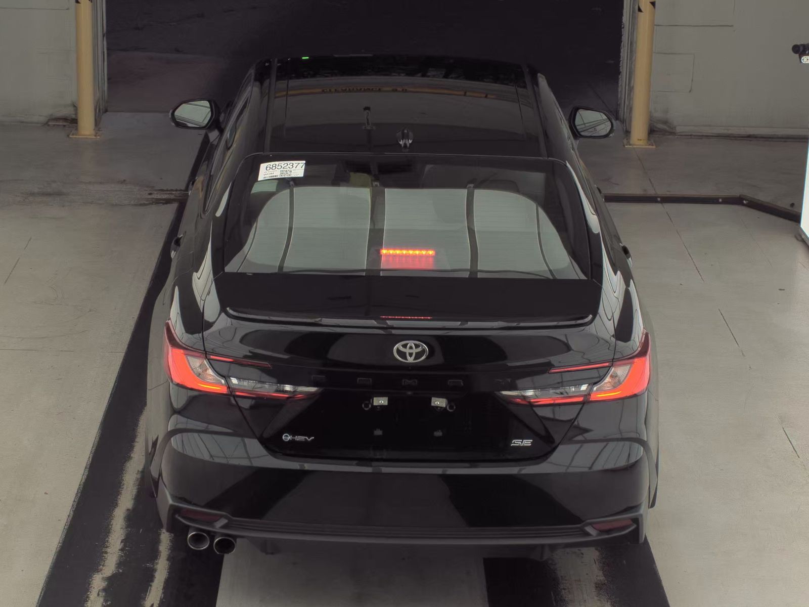 2025 Toyota Camry SE FWD