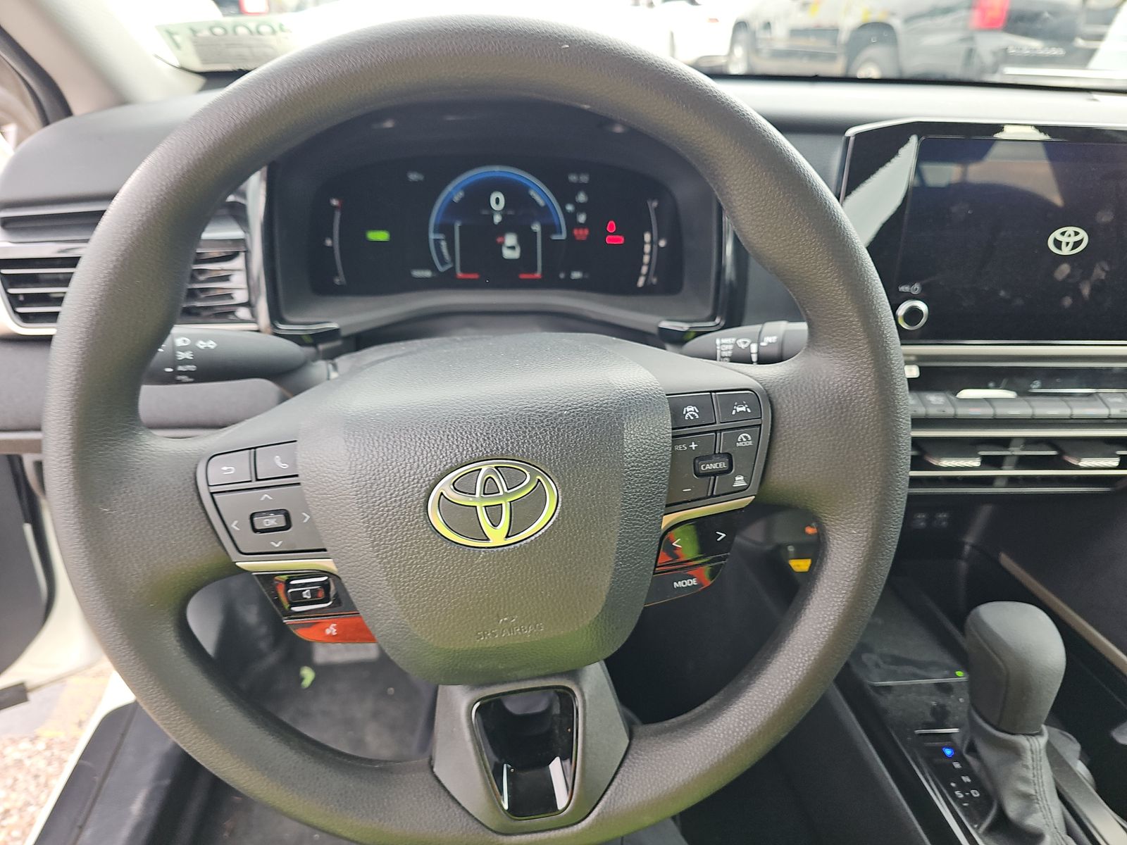 2025 Toyota Camry LE FWD