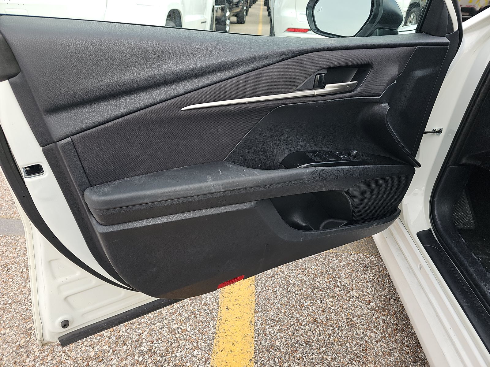 2025 Toyota Camry LE FWD