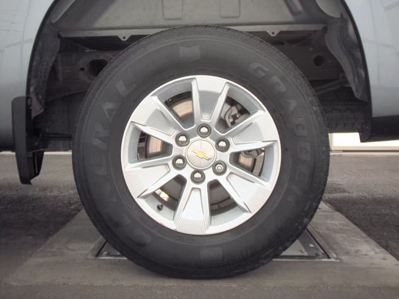 2020 Chevrolet Silverado 1500 LT RWD