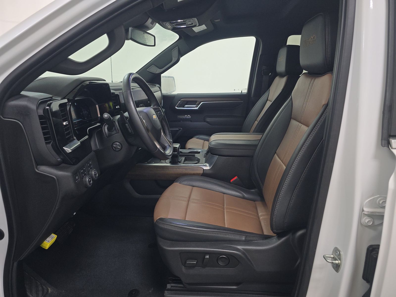 2023 Chevrolet Silverado 1500 High Country AWD