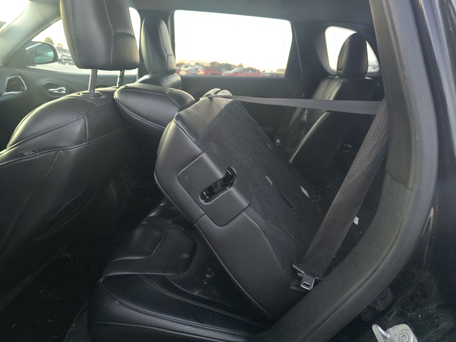 2019 Jeep Cherokee Limited AWD