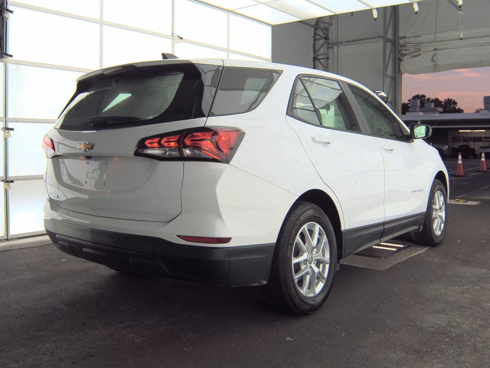 2024 Chevrolet Equinox LS FWD