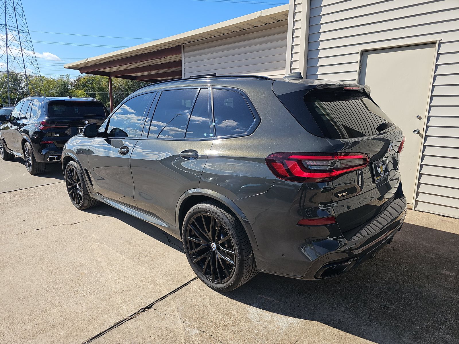 2023 BMW X5 M50i AWD