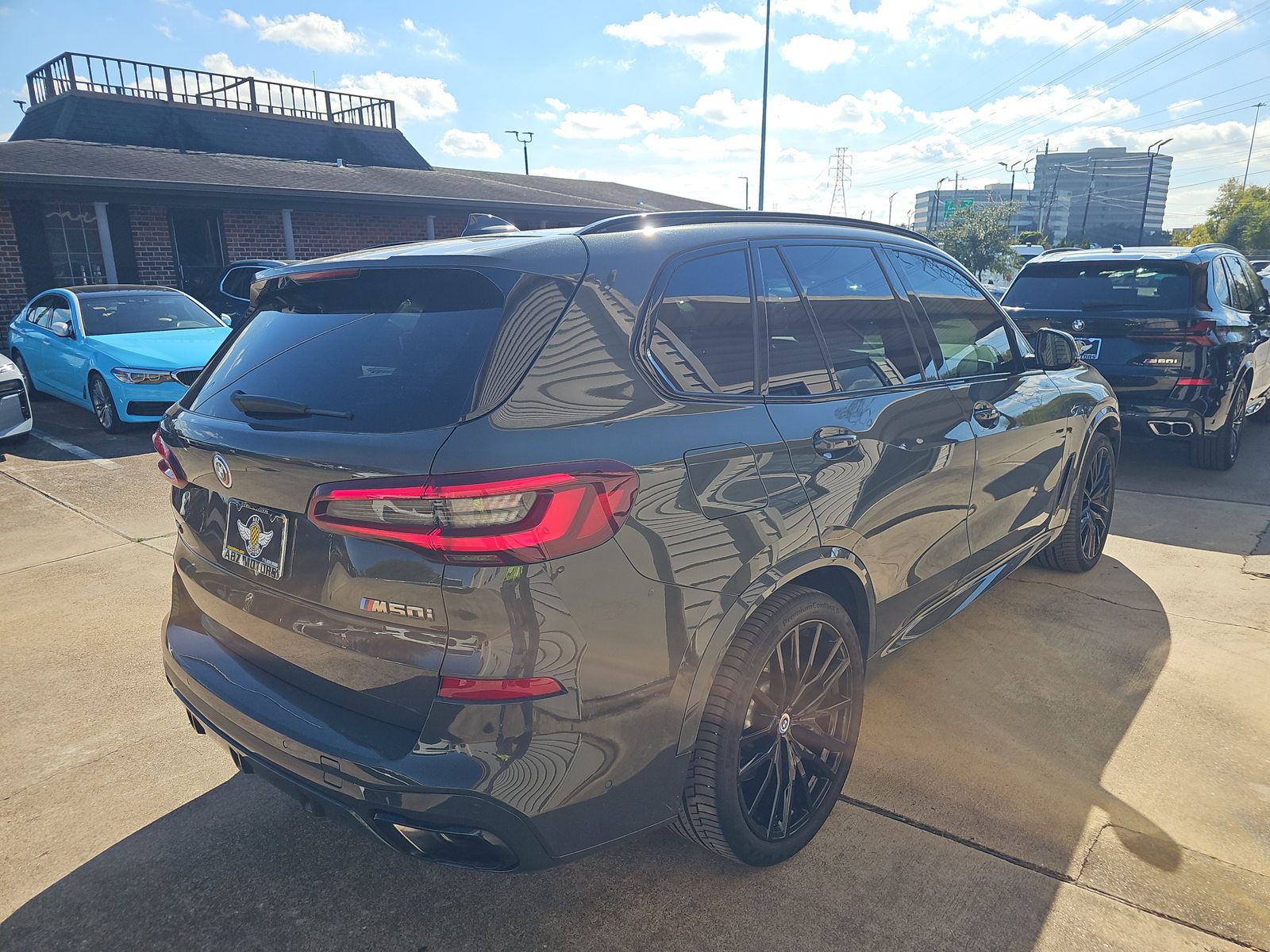 2023 BMW X5 M50i AWD