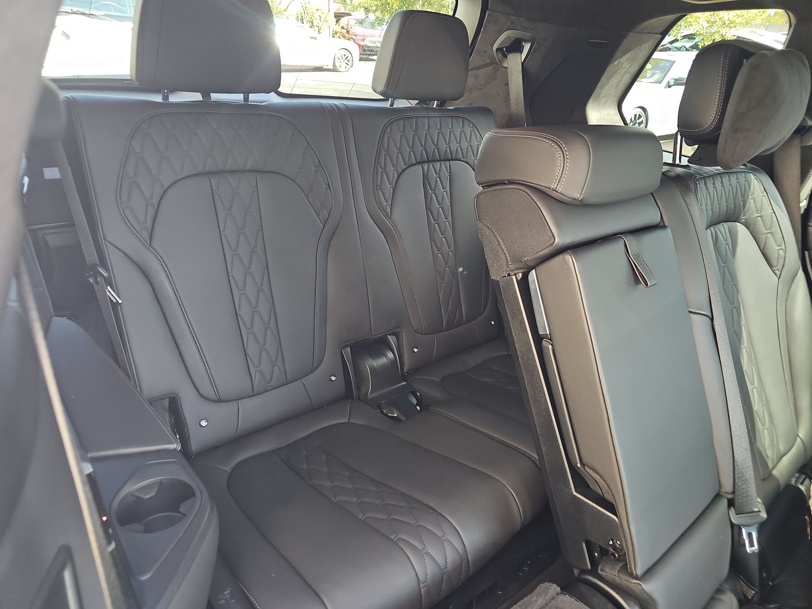 2023 BMW X7 M60i AWD