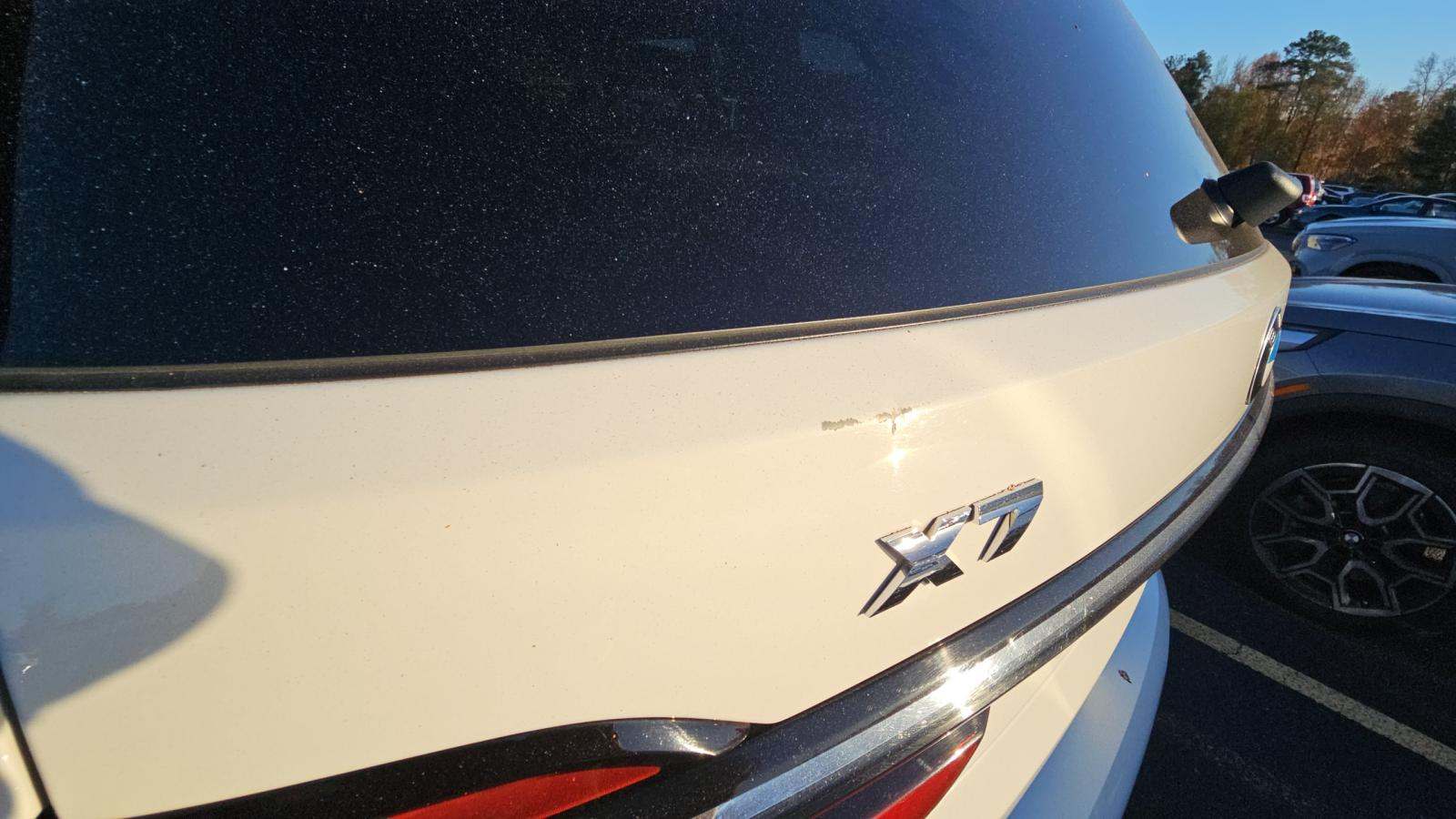 2023 BMW X7 M60i AWD