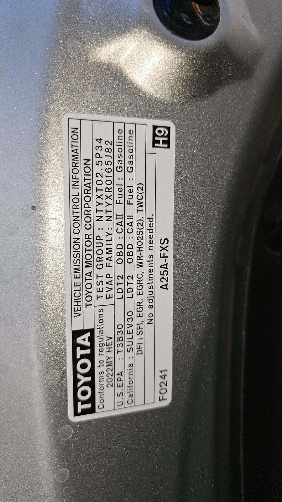 2022 Toyota Highlander Hybrid XLE FWD