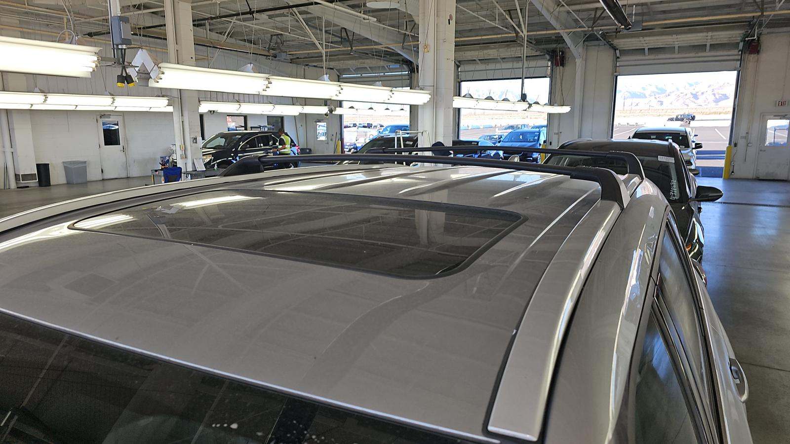 2022 Toyota Highlander Hybrid XLE FWD