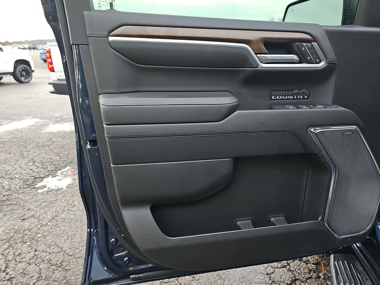 2022 Chevrolet Silverado 1500 High Country RWD