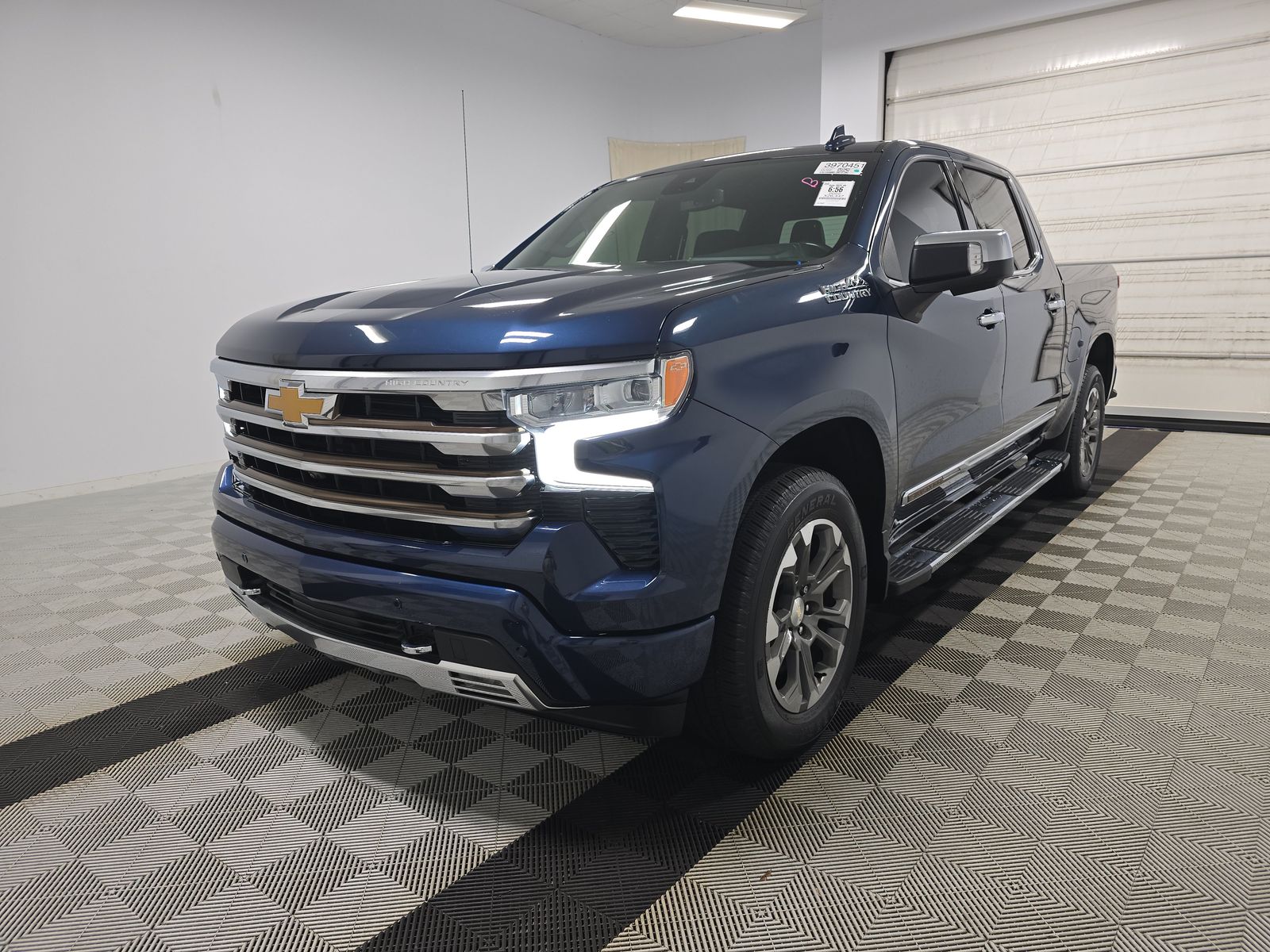 2022 Chevrolet Silverado 1500 High Country RWD