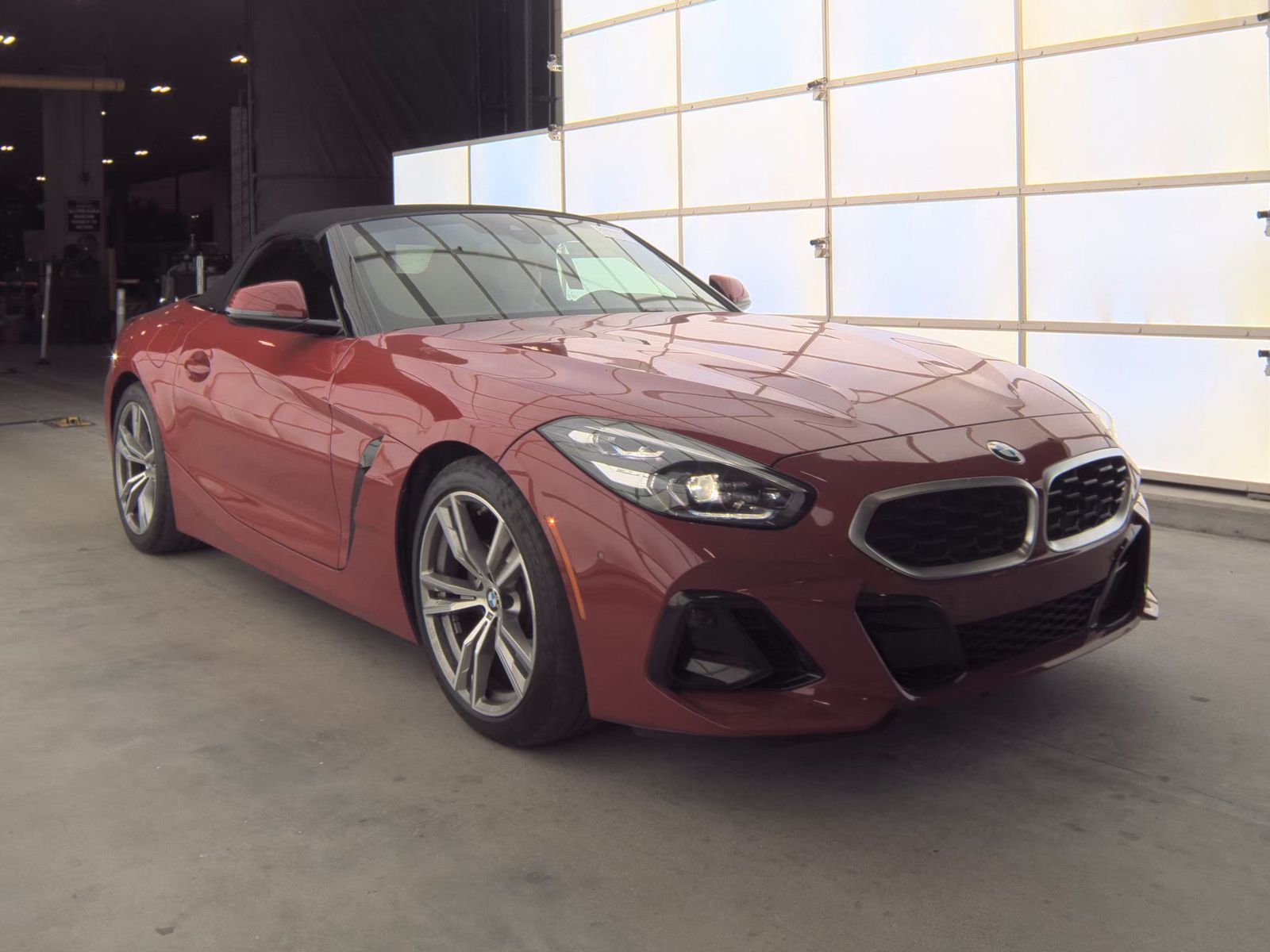 2025 BMW Z4 sDrive30i RWD