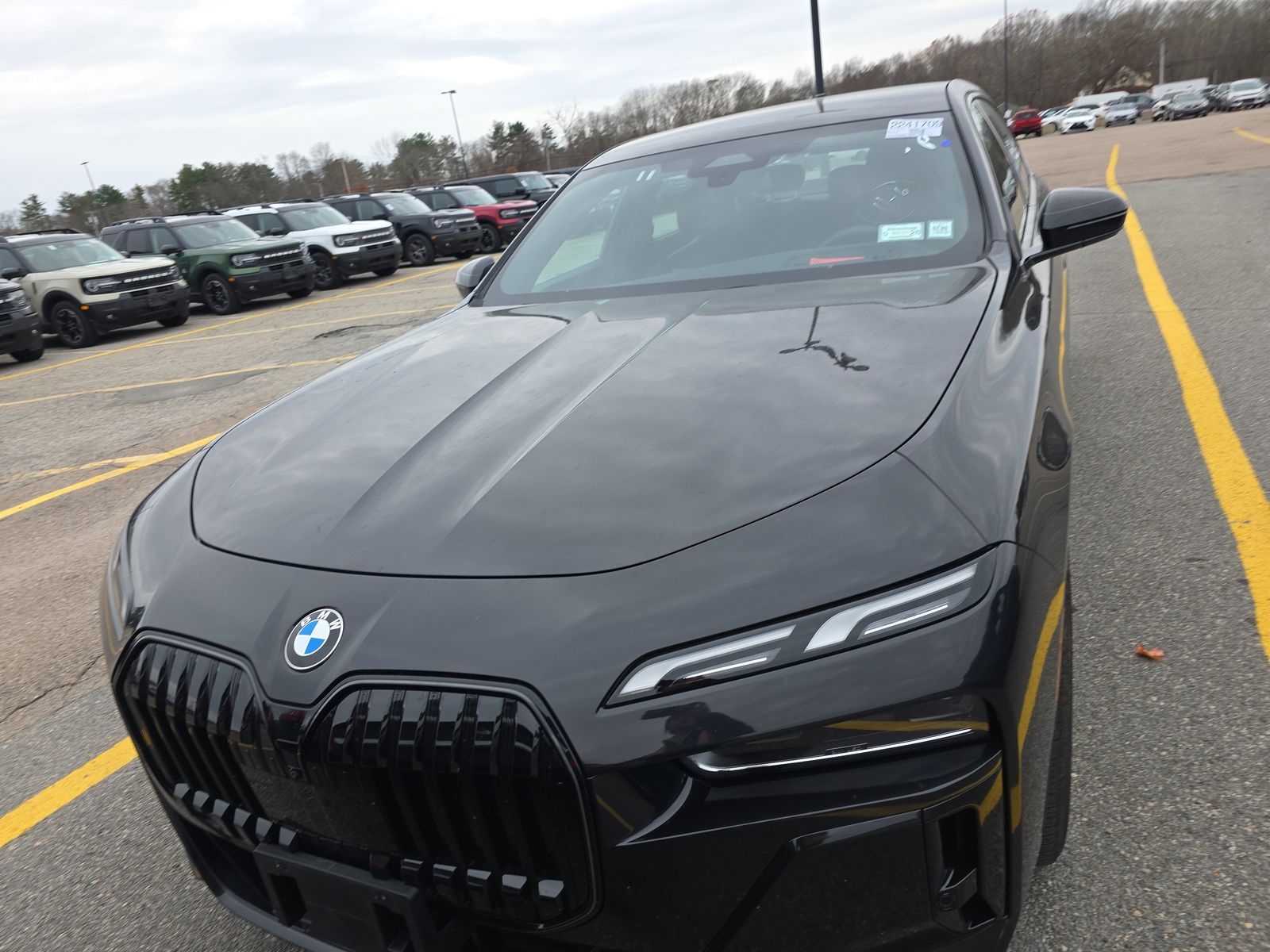 2025 BMW 7 Series 740i xDrive AWD