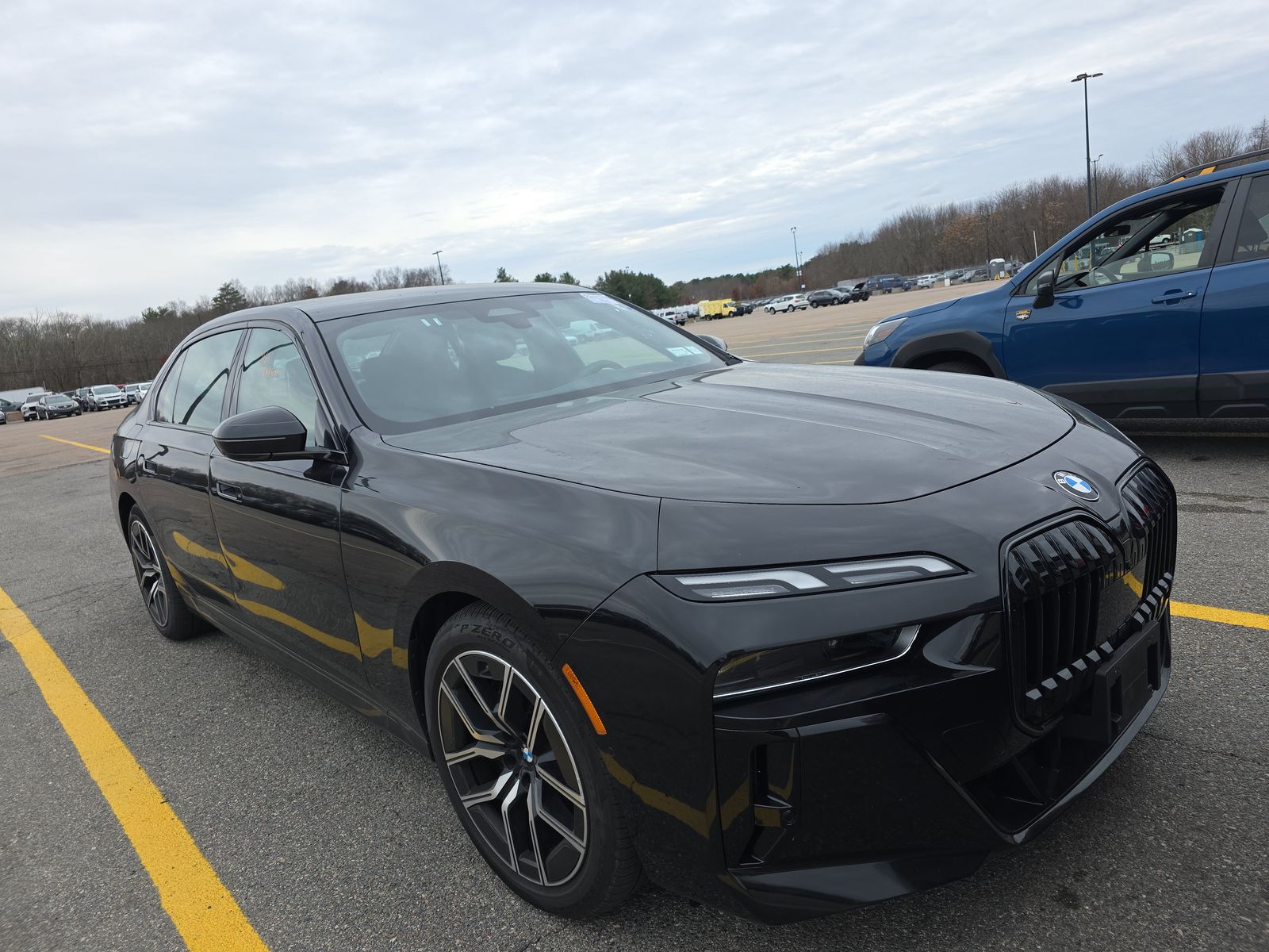 2025 BMW 7 Series 740i xDrive AWD