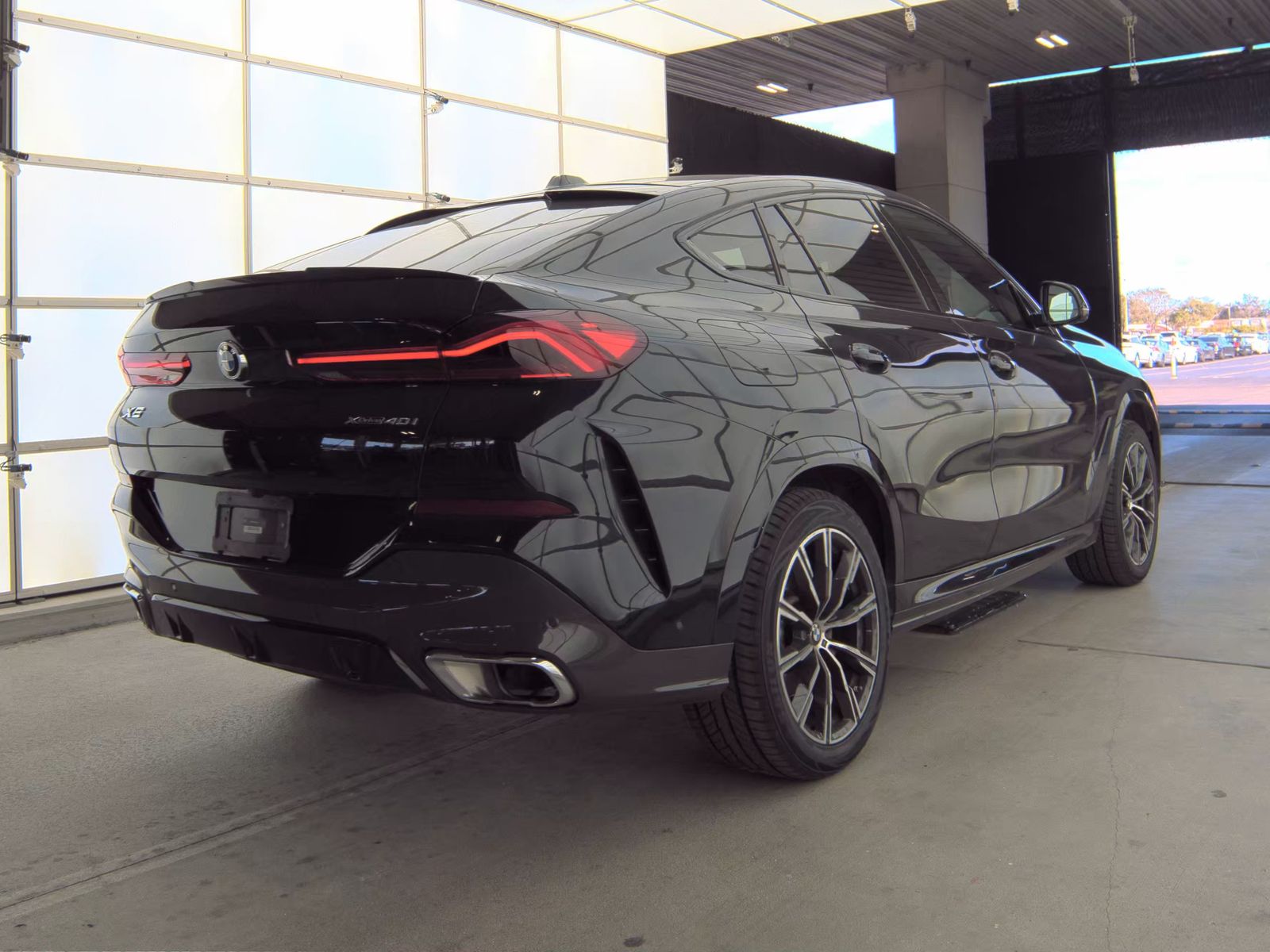 2024 BMW X6 xDrive40i AWD