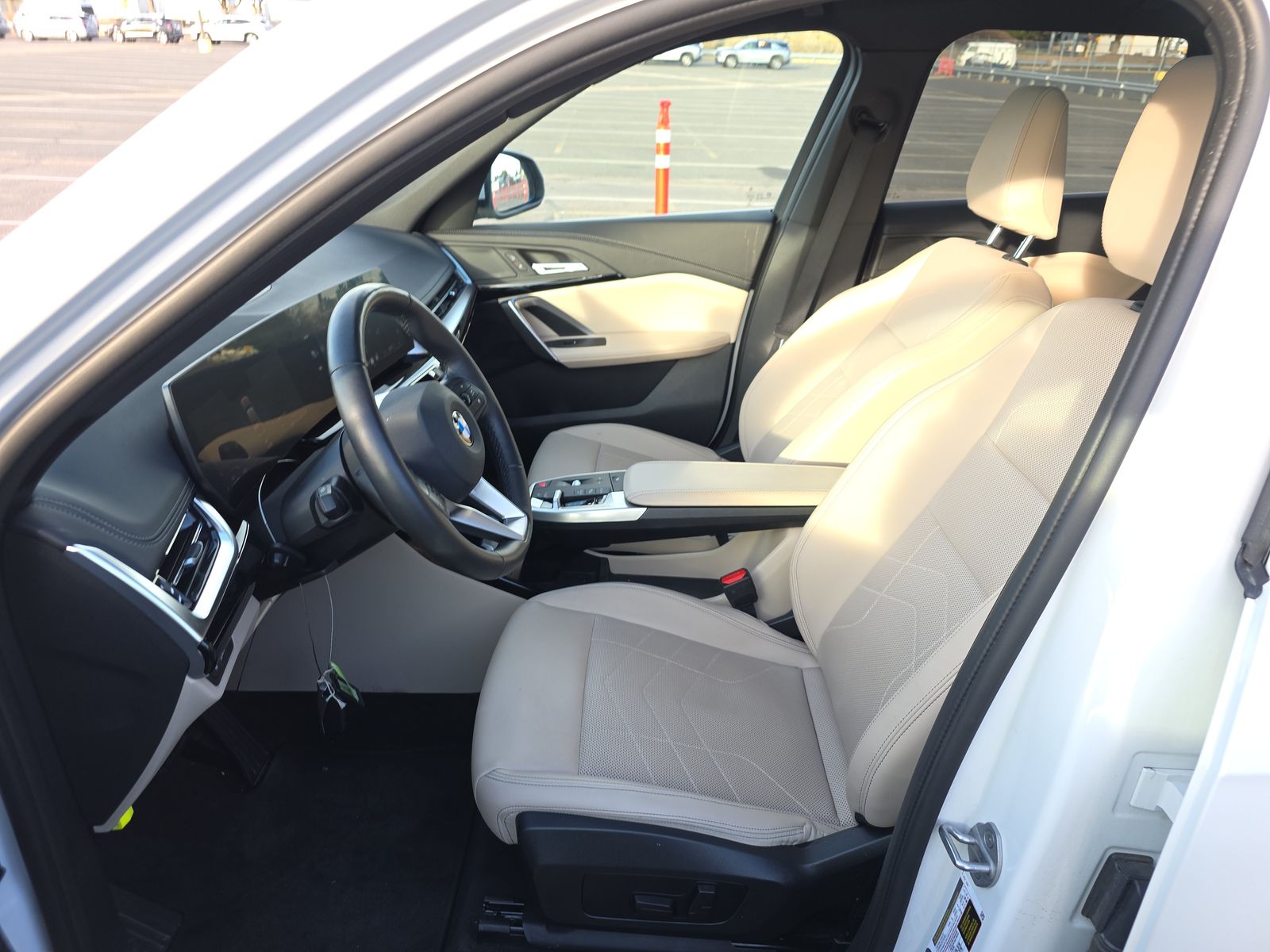 2025 BMW X1 xDrive28i AWD