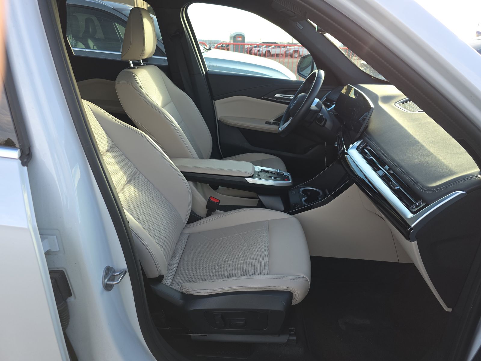 2025 BMW X1 xDrive28i AWD