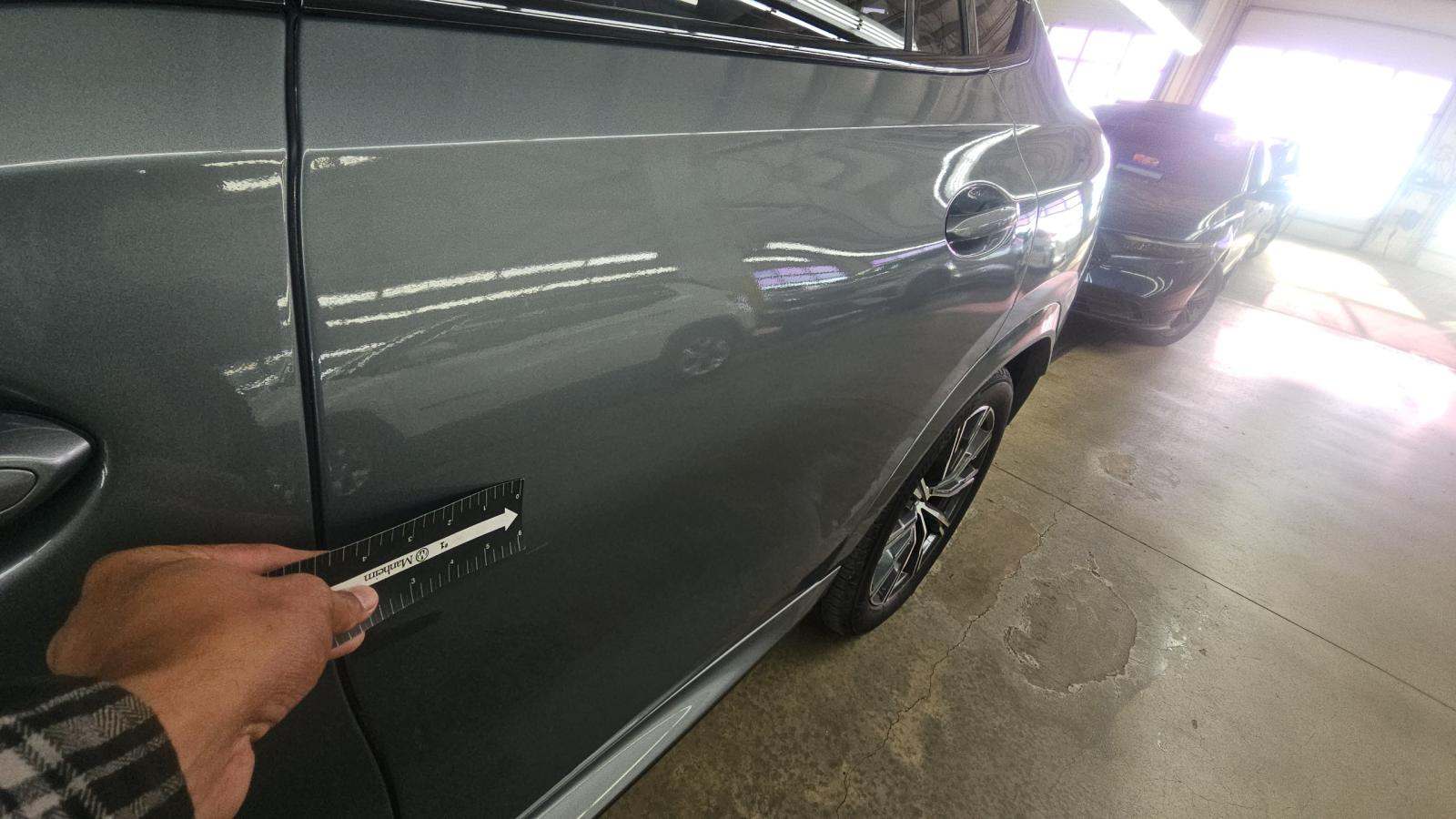 2025 BMW X6 xDrive40i AWD