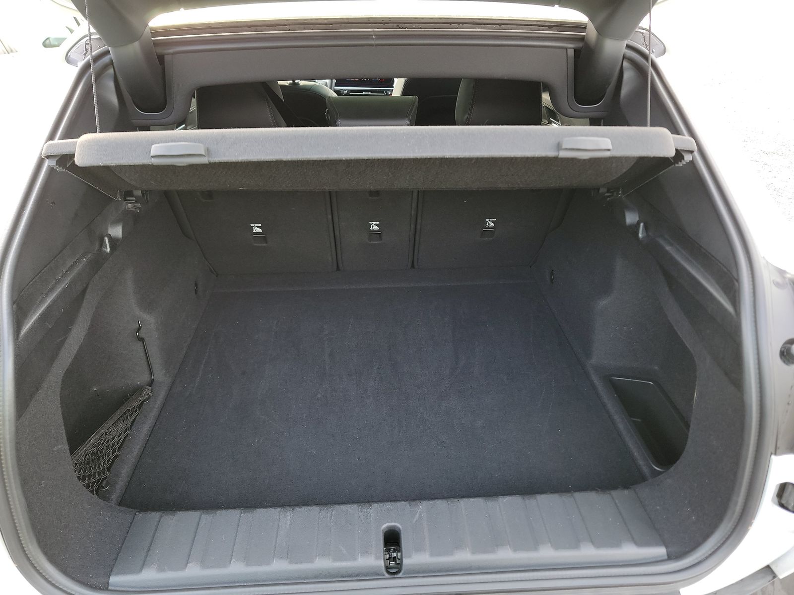 2025 BMW X2 xDrive28i AWD