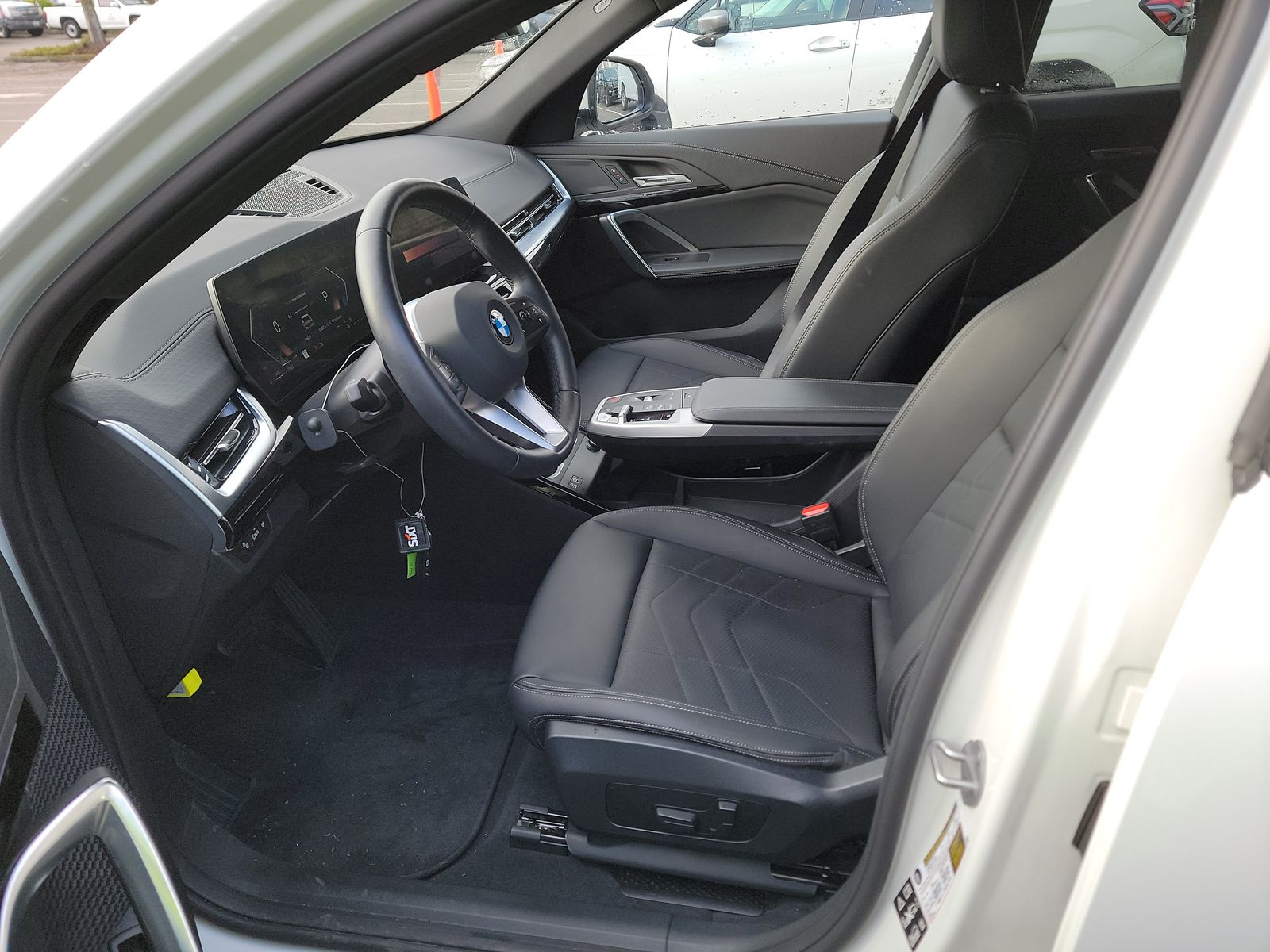 2025 BMW X2 xDrive28i AWD